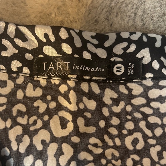Tart Black and White Pajama Set - Picture 2 of 4